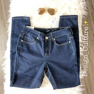 SOLD 🚫 “Harper” Mid Rise Dark Rinse Jeans